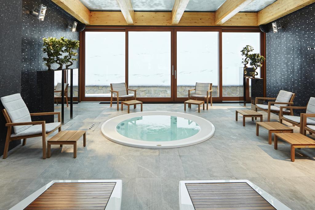 Esperanza Lake Resort Kozelkiskes Екстериор снимка